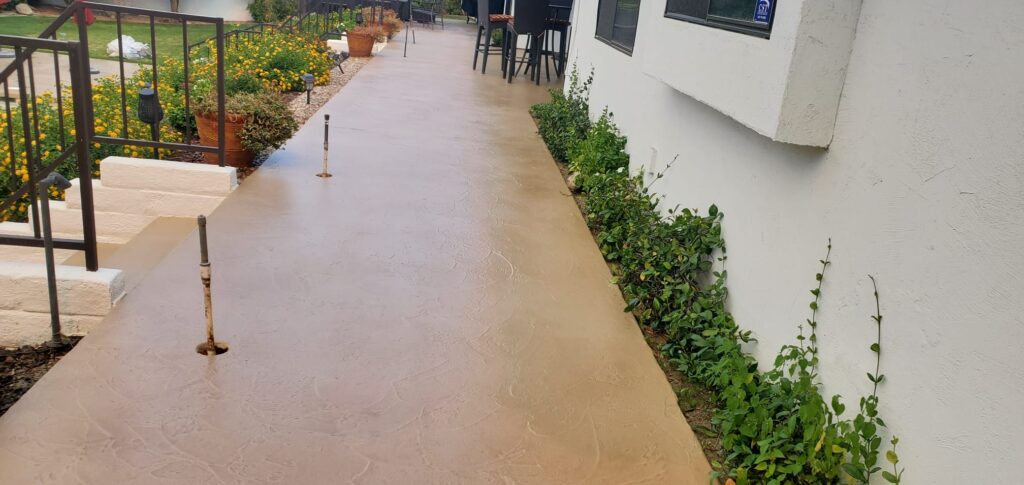 LuxPavers1